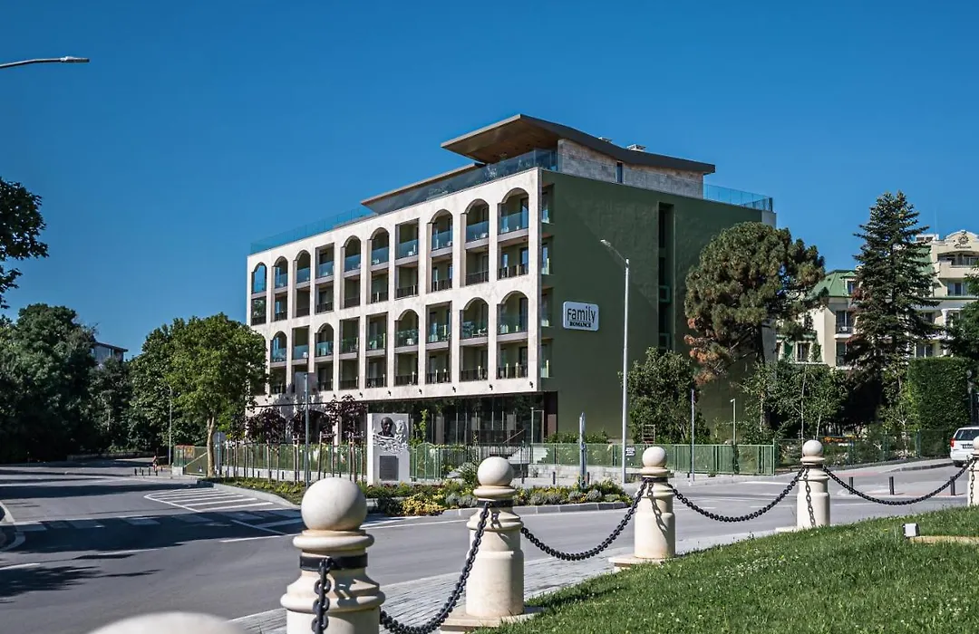 Romance Hotel And Family Suites-1